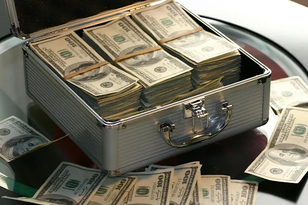 Hauling in the cash! Elk Grove Mayor Bobbie Singh-Allen raises $53,750 during first half of 2025